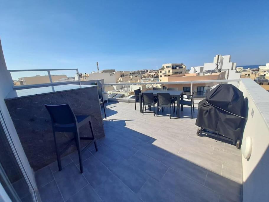 Marsaskala Sea View Duplex Penthouse - Mive Properties المظهر الخارجي الصورة
