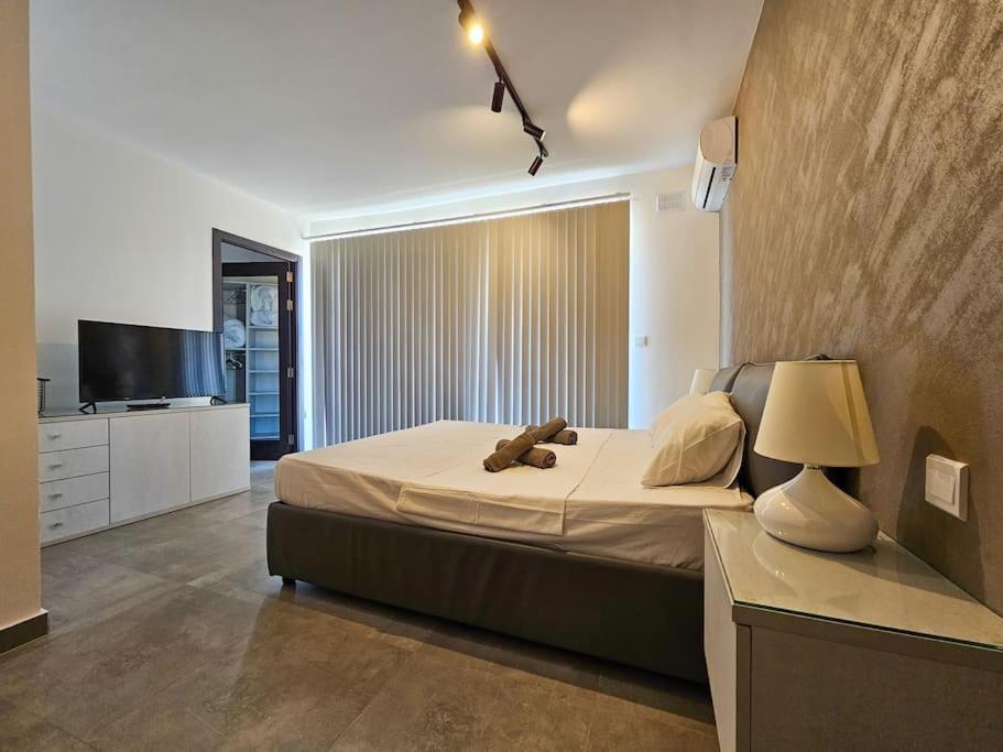 Marsaskala Sea View Duplex Penthouse - Mive Properties المظهر الخارجي الصورة